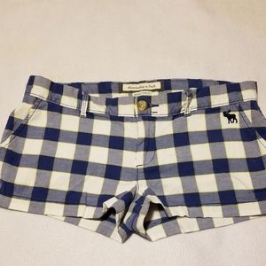 Abercrombie blue white checkered shorts
